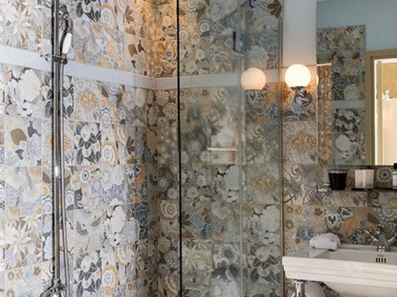 1957C9CD2D3F35FF880E3C44B3182D00