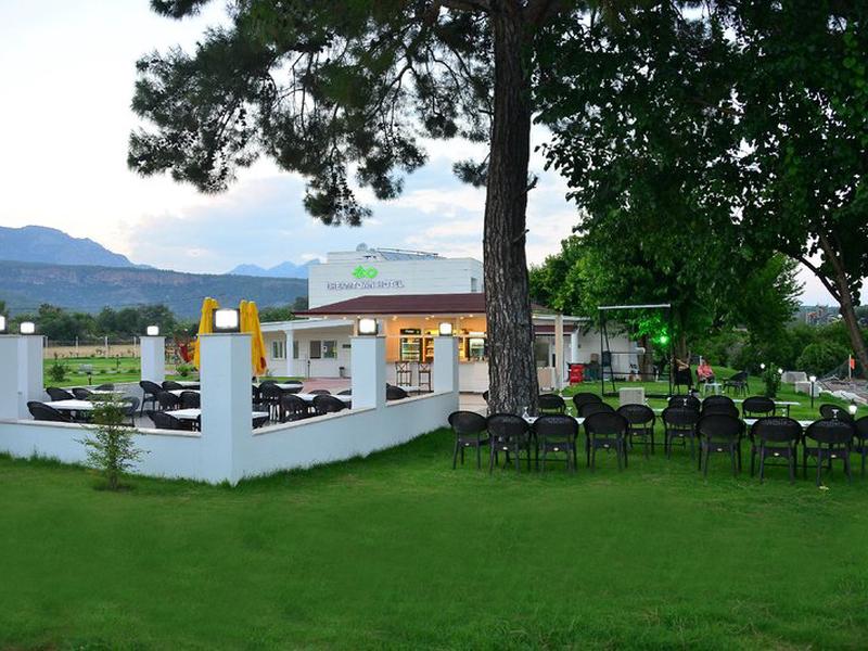 B0FEEA862B33AC0927F76E6F1B016390