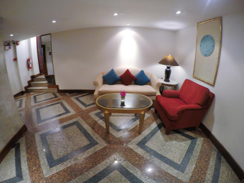 4B1FCD88E3ABDDA9A708E323A23755EB