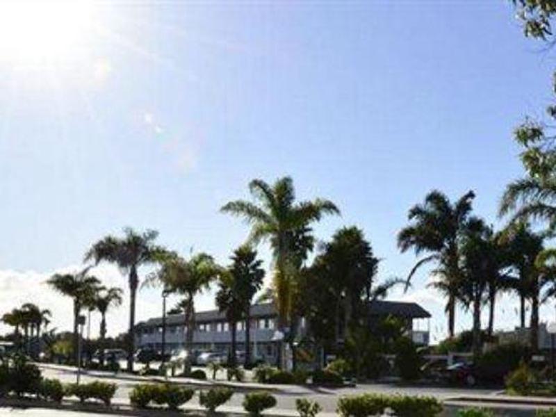 23688FAE9D1941A3C2C3D6E2C9429C09