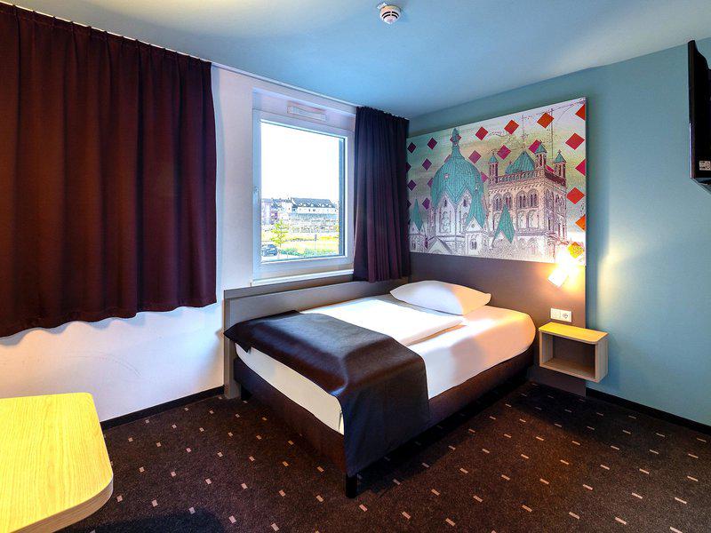 5734EDE6E930FC0FB1215679A26CFFC6