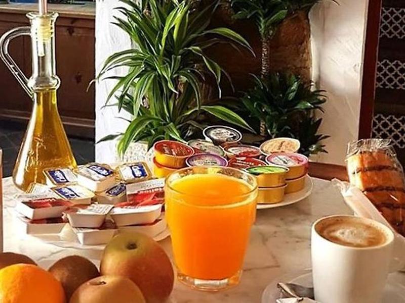 AC18E0A58A97C6D6B67BA3CF62A5848E