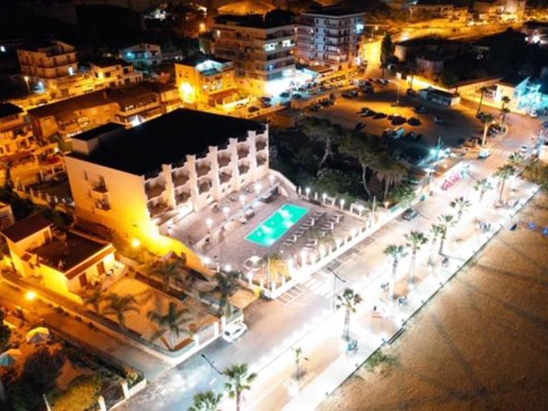 7BBD9983858883345967A85E4DEA8223