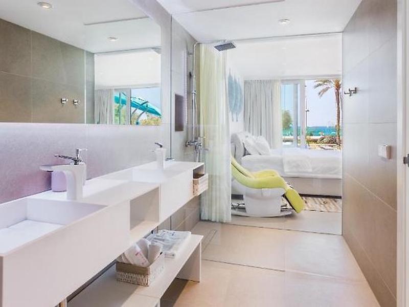 C70EC50A1FA1F827894D8197C2A8E3E5