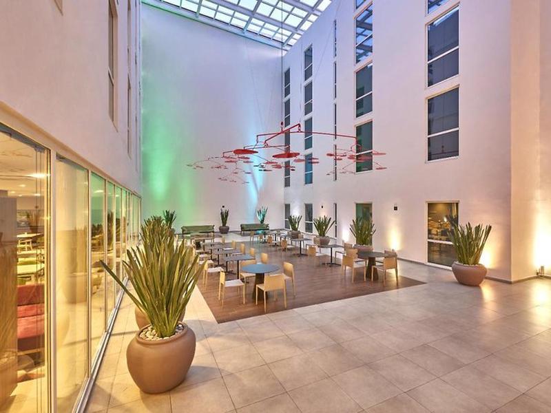 40156A73A165234E5195C7562DD06035