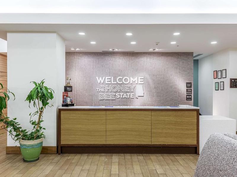 1E56EF7445E50B569AFF50F73C530D75