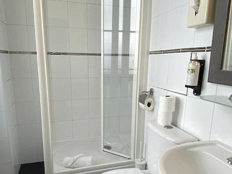 2FBFC596D40E12A0CF4A4B78974D94C0