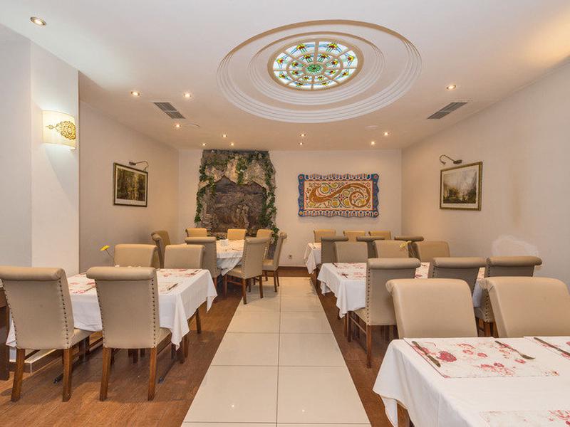 752B5FBCFE60F47F9488C332A8502C9E