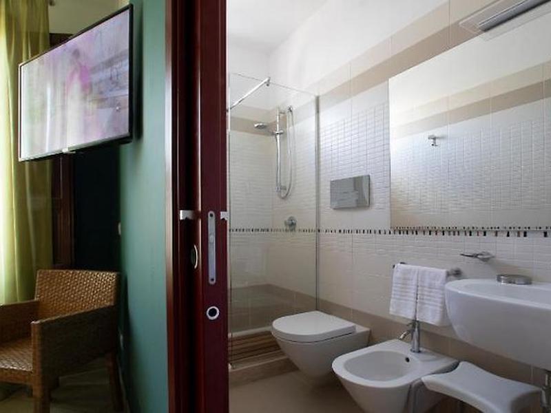 AEC1F53A38FBA4554D60887AF80C6A28