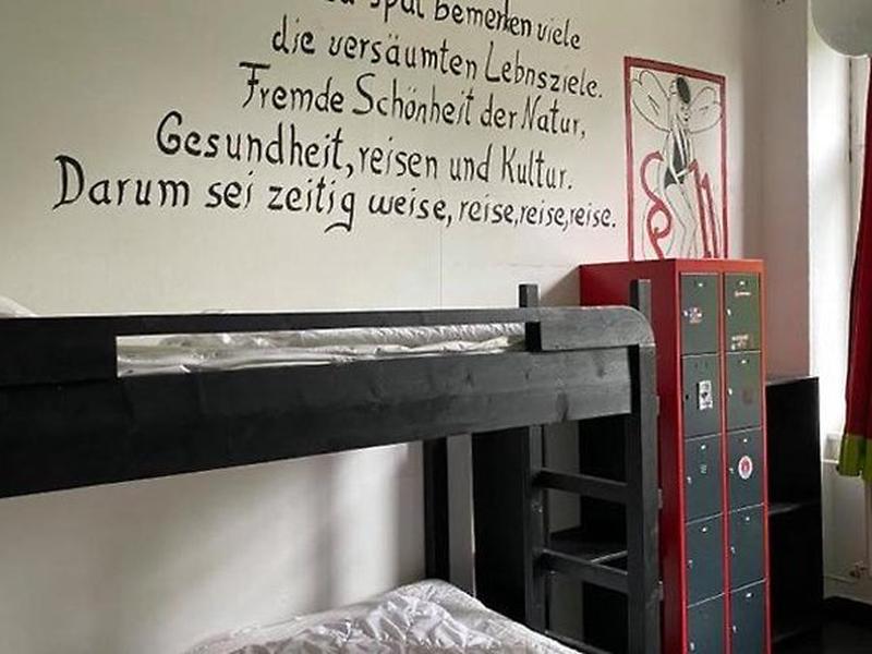 06DA7934B668D56EF83E83678799A4DF