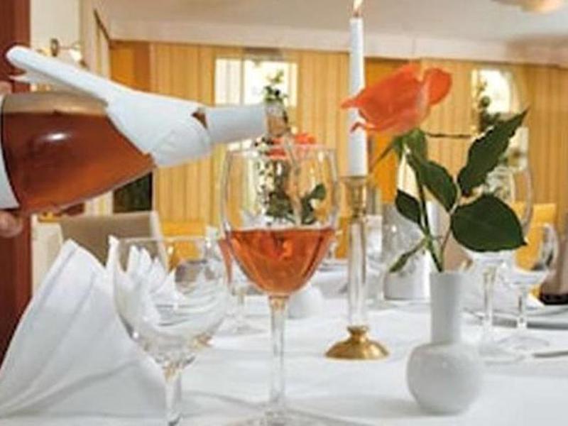 99A759BF0C5782321DE9AFAC620F7BD4