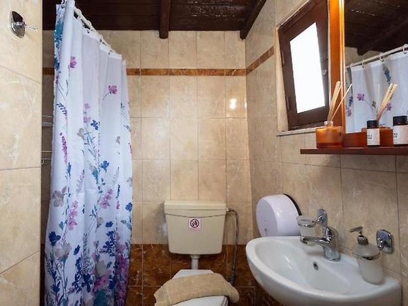 8F4627AE8CBBCCC6577633ACDF8DDAEE