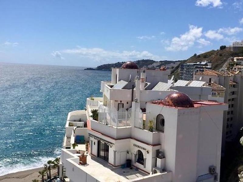 75CAF75CA27740A5EED38741ED723814