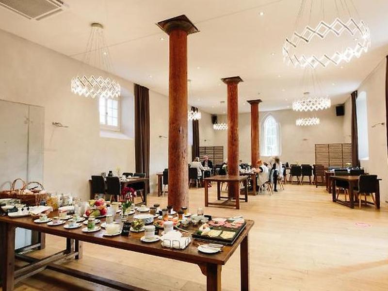 A83E74445E18E84CF089F67E2A917707