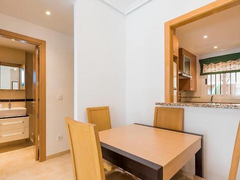 057503ABE14EAAED375F28043DB869C9