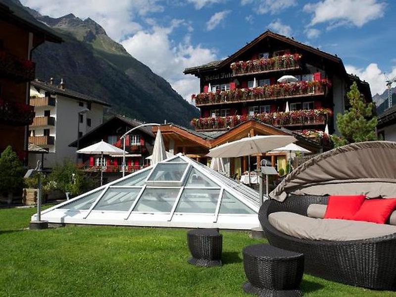 57FC6BBB94A978447DA826FB80A5AB58