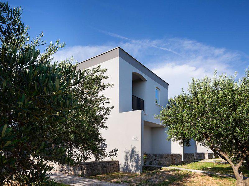 0C7682C10A9016C525031C55BC894B0F