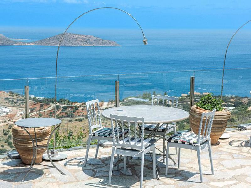 25B465E8E40A4AF412F6877F7BBBB6CE