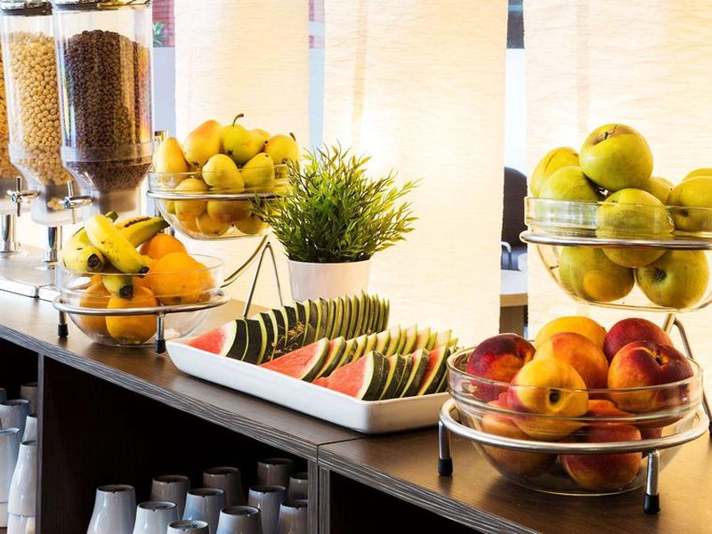 0A9E03C73A96B48D466A17BA67E31B01