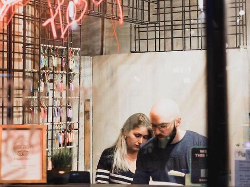 7FAD10C15F9142F2BDD62FDBC080CB39