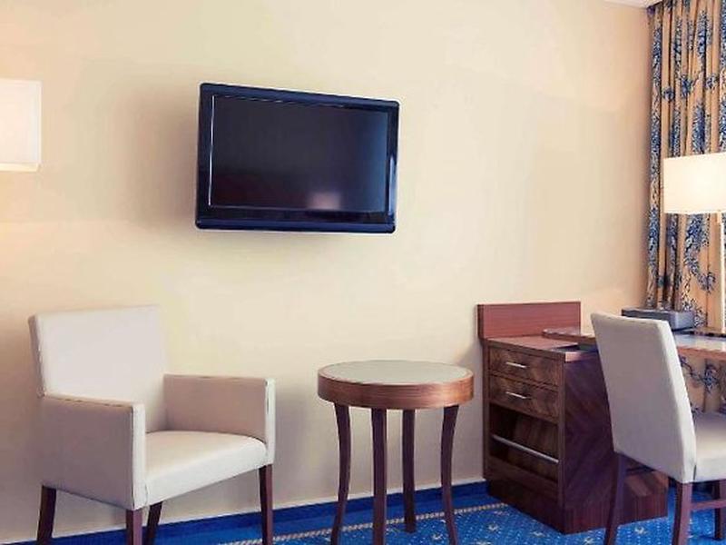 E75E6EC038B91307E9C7EF752C3721B9