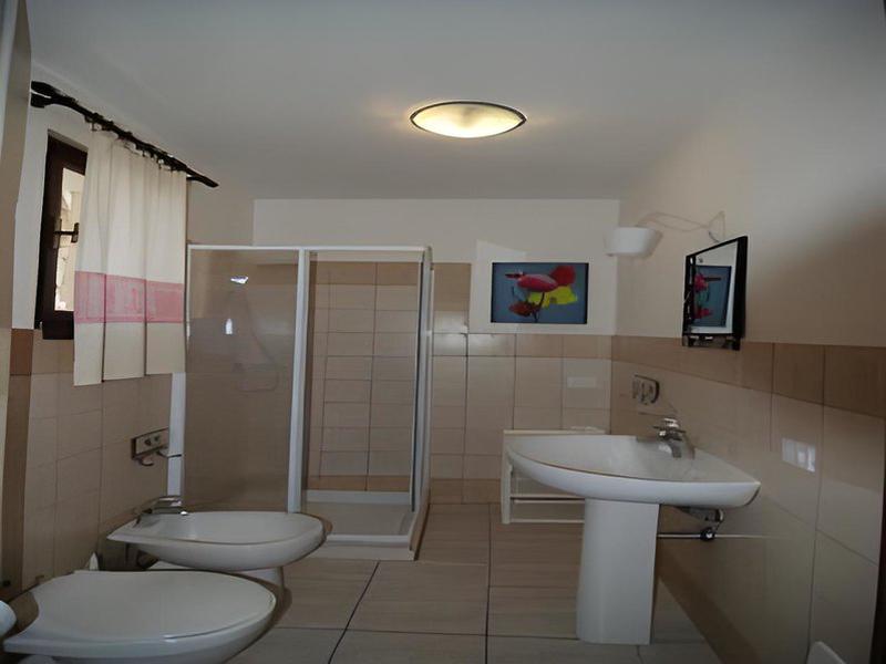 0C095F859EEA2A30364008925B1541AF