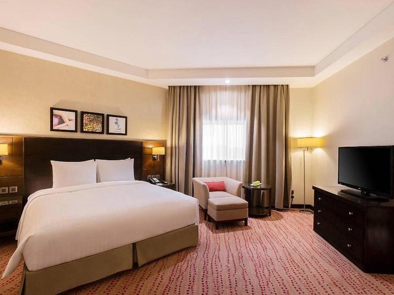 773777A8236411321D878F04D2827C5A