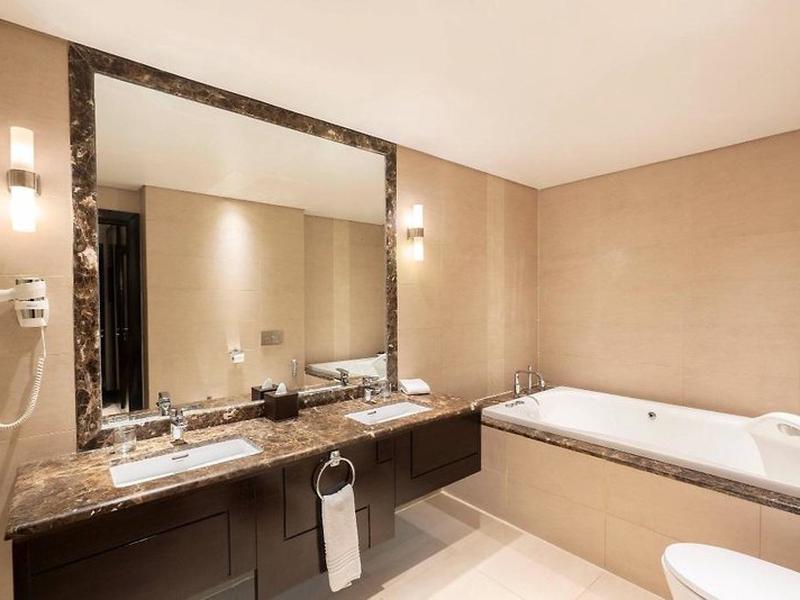 D276EB63D1187E2A5DB522906A9180B5