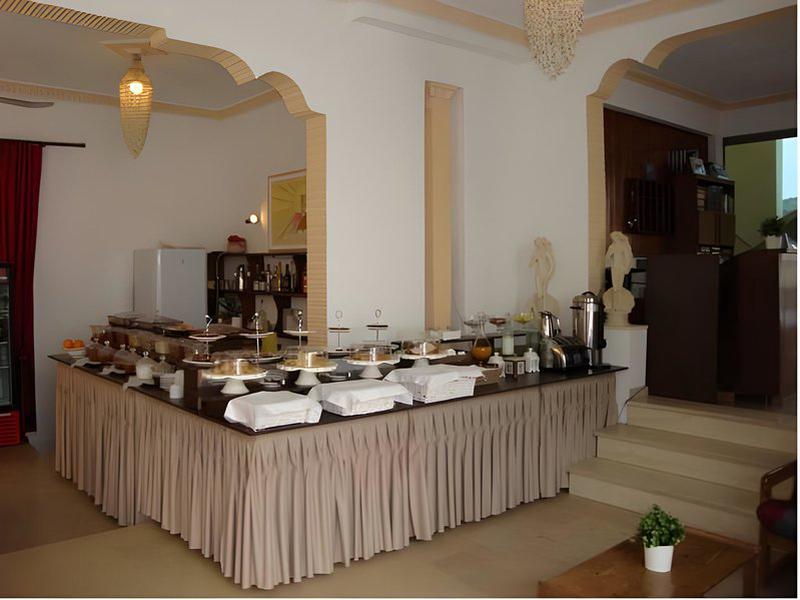 7AE286184C3DFB8E1AB26BCA578547F6