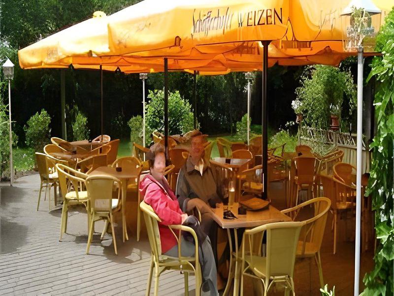 A324EDF16F5B81E4C00D7E99E4BB0FF9