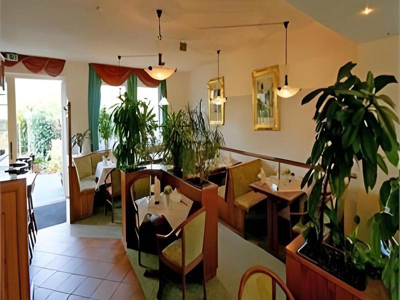 5AE420412D4D3EEAADA7DE104EEC1D05