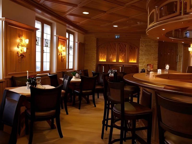 35C684EF730160F2C636DFCAE50F41AE