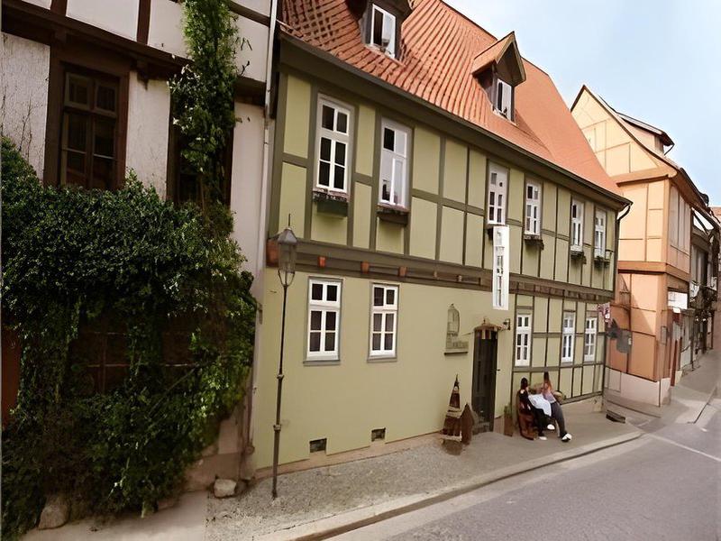 6B424E231F0808A80073751DC8B9F23D