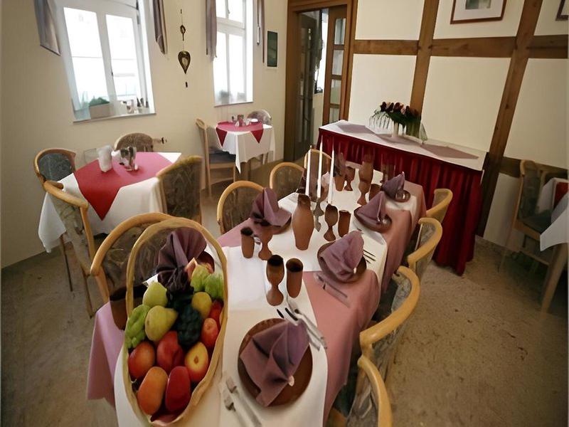 62A9F8A6AF91BBAAC023AC407F733042