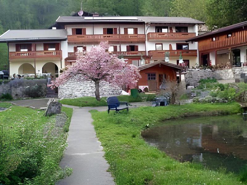 20E578EEA73640DBB0769C4317F1A705