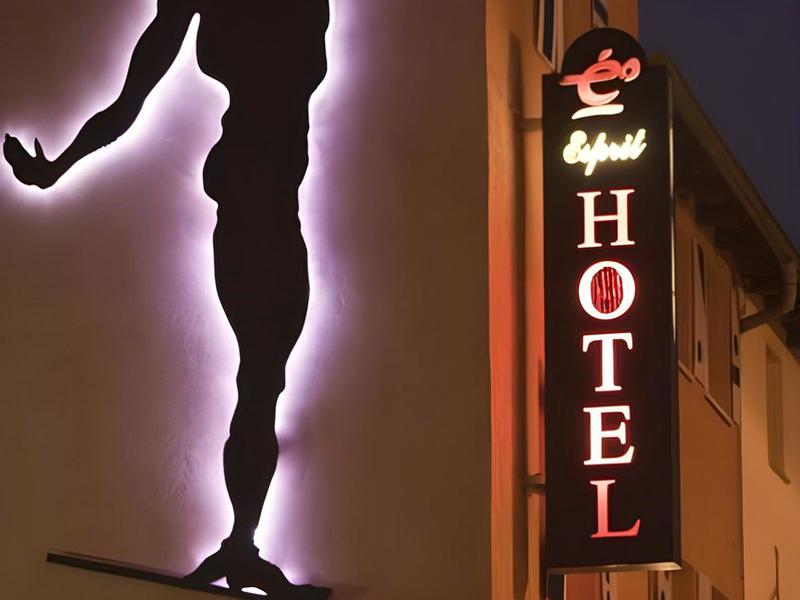 E59D4A47FC05A89E4FBDB22B9ED50C90