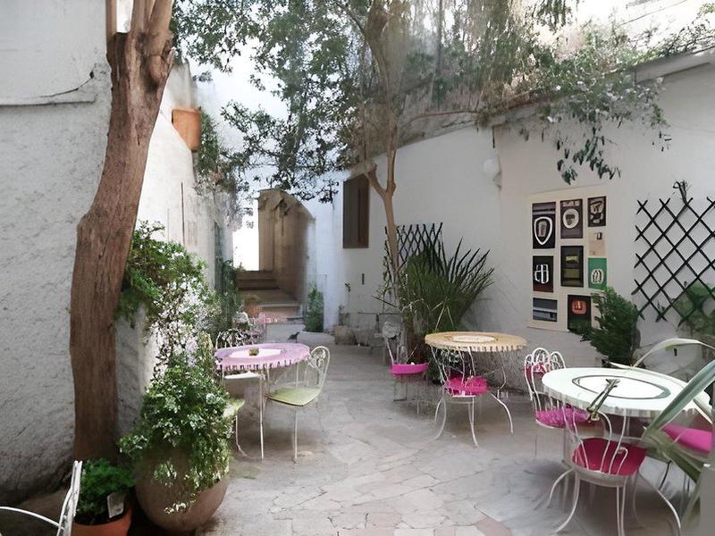 2A24F27DA7D4E5AA9F9E8F6C99CF9F70