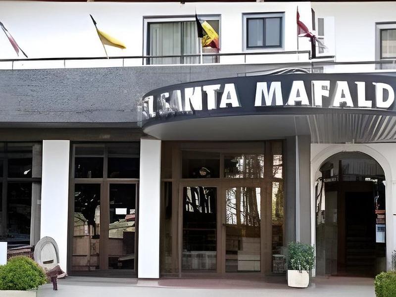 2BD7BAD0B9F4BD645215950D52BBFA1E