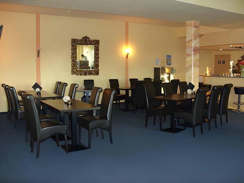 E139041F40F6BEC377A5BCA25F29C642