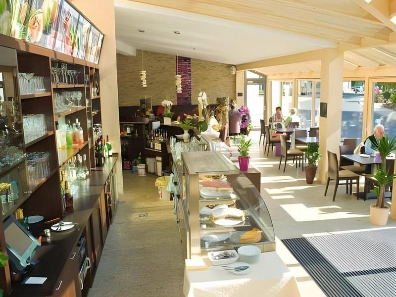 91418112EF403A8E7BD8AA0DCD961C32