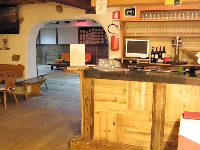 8973377737C05E3B4A0AEC488CD0183E