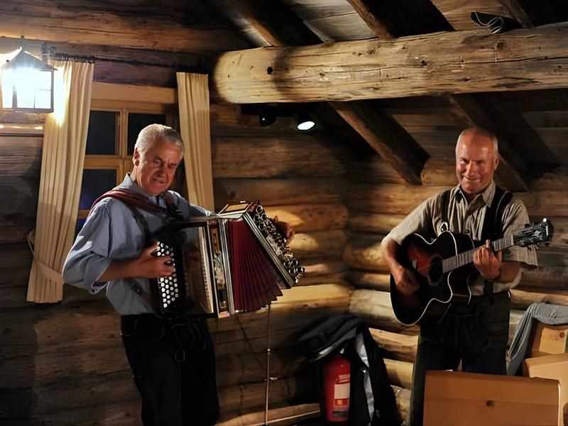 2ECDD49F4E0DD5E7C3A29202E4FA2044