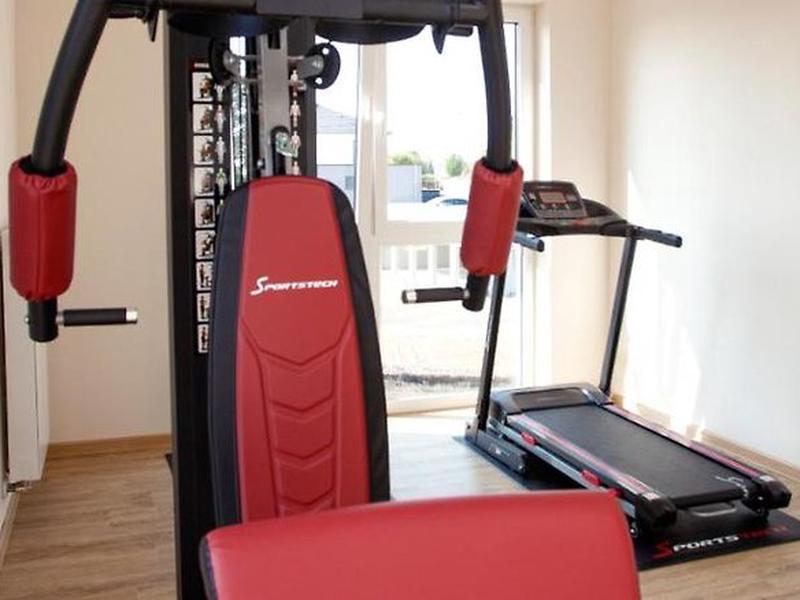 C2EF24F31EFE247F75AEEF5D9CE8399C