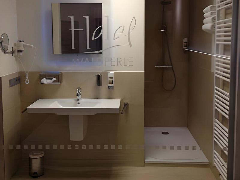 5B1CF4F0CE00F3F0CAB1F7812BD3E4D4