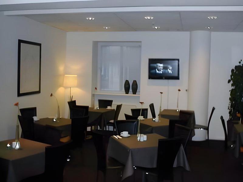 4F075FB3A130E70B3199C82517D01FA1