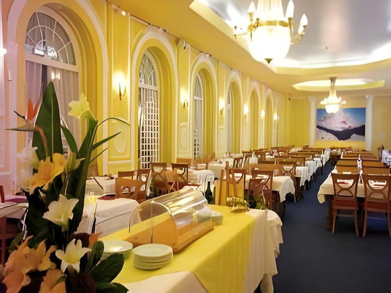 A7F8AC4E9C326E3DB3C400BC4120C852