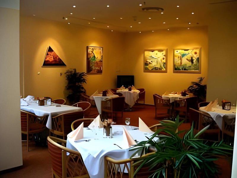 FC73884CCABD953081A3B53E1C6B16B7