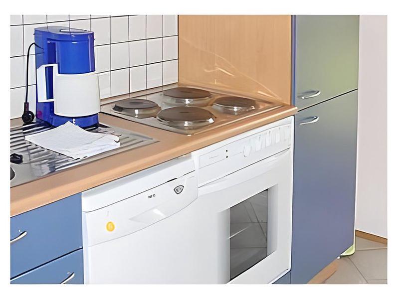 096DCC7BAB3CD436BF0DD7E66BB95A50