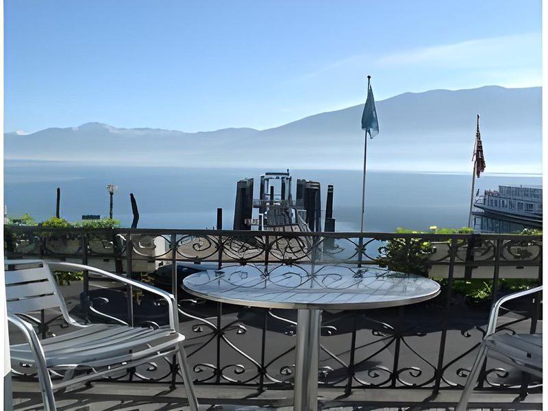 BFAC38666DA49F0ABB4584E9BCA4C80C