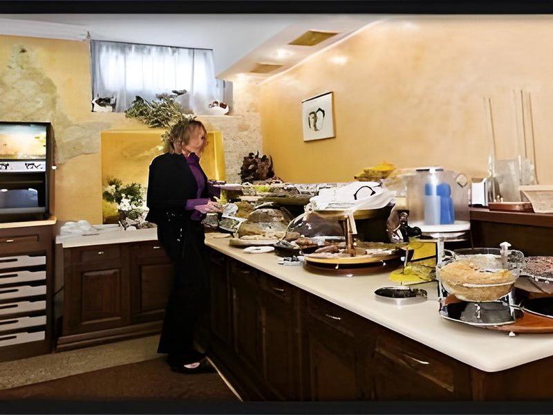 89FAD06B19A4A83F4CA2E86E168904C8